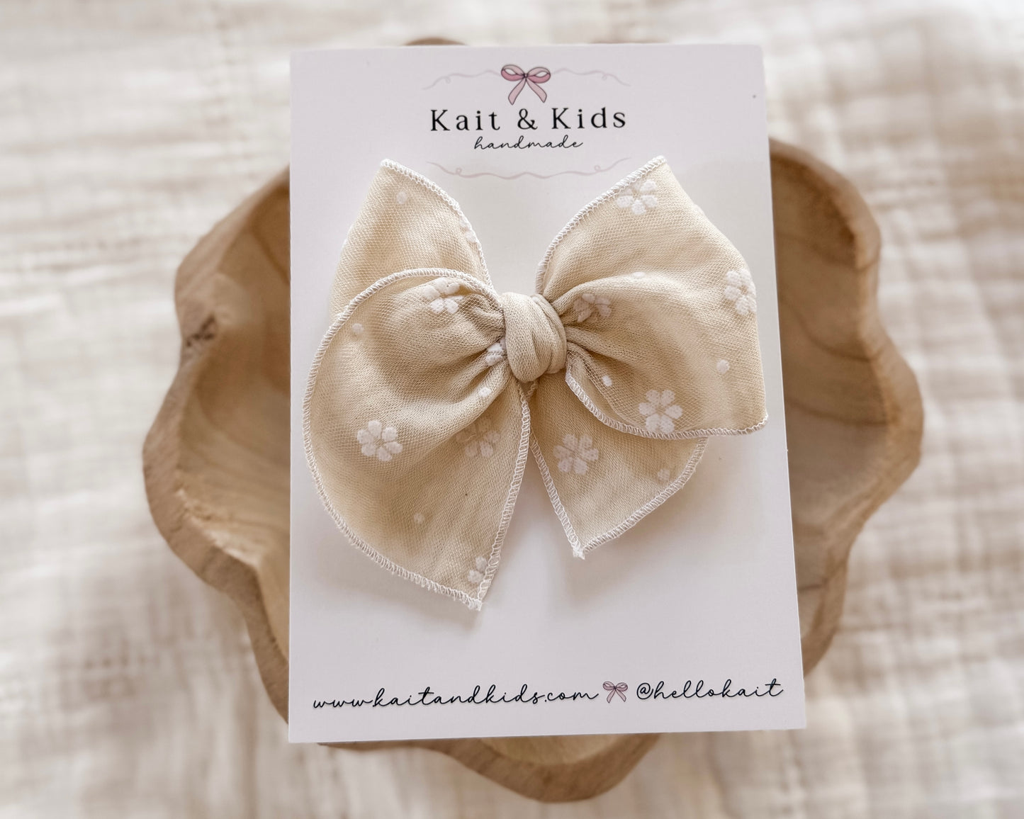 Ariana floral *Vanilla frosting* fable