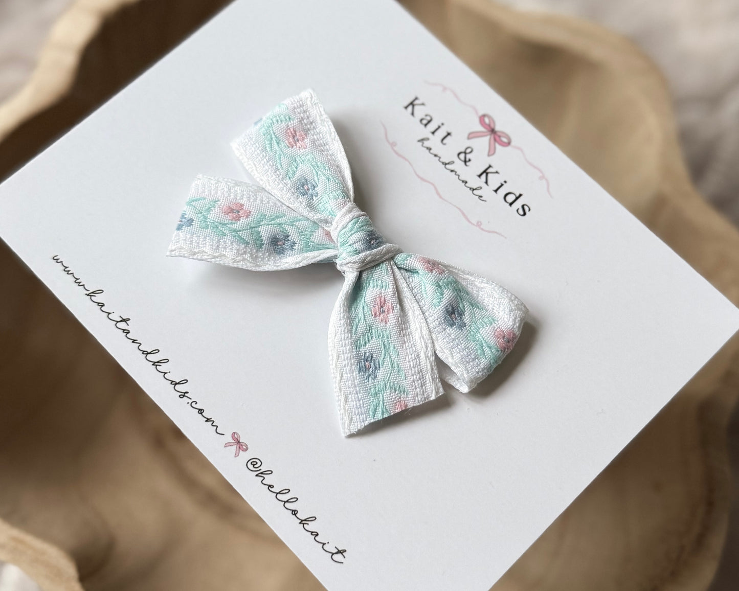 Pastel embroidered floral / single or piggy set