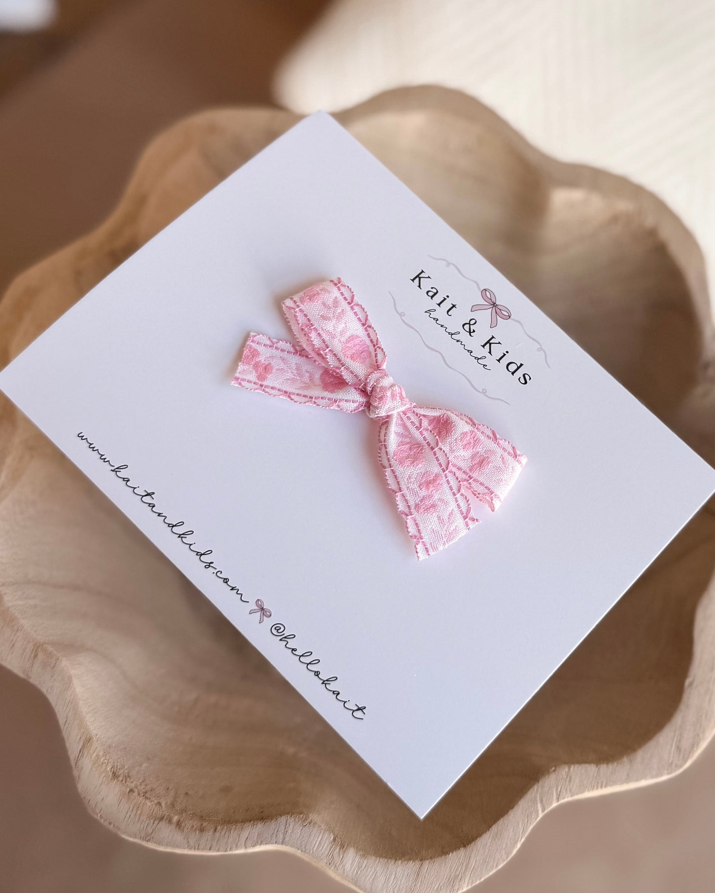 Skinny pink petite fleurs ✿ headband / clip / piggy set