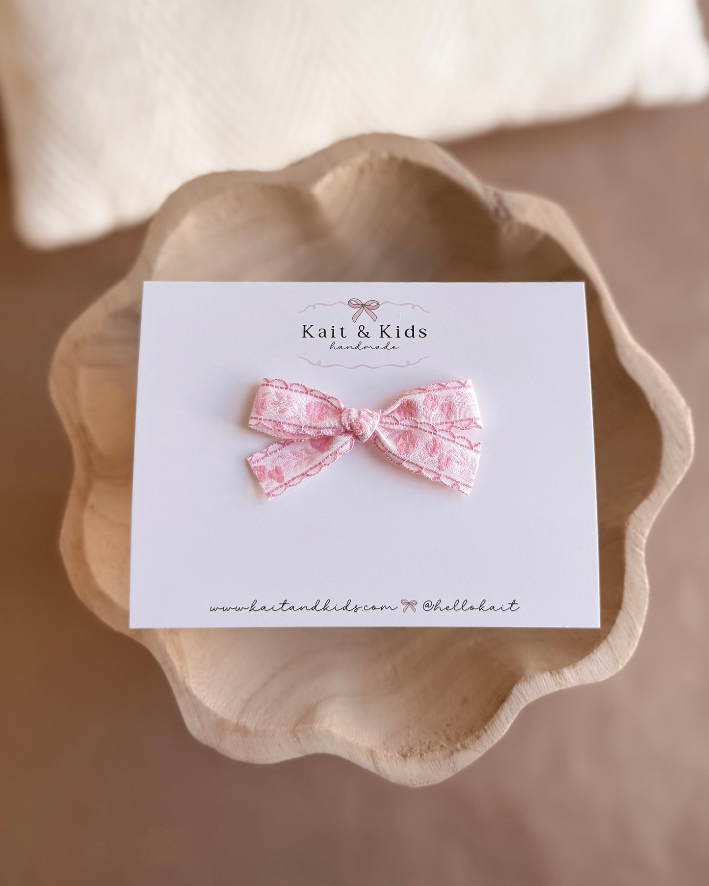 Skinny pink petite fleurs ✿ headband / clip / piggy set