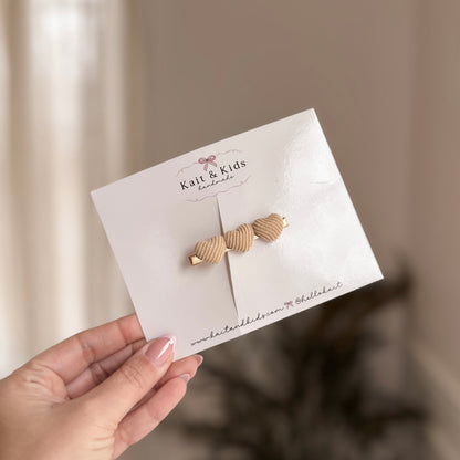 Tan heart clip ♡