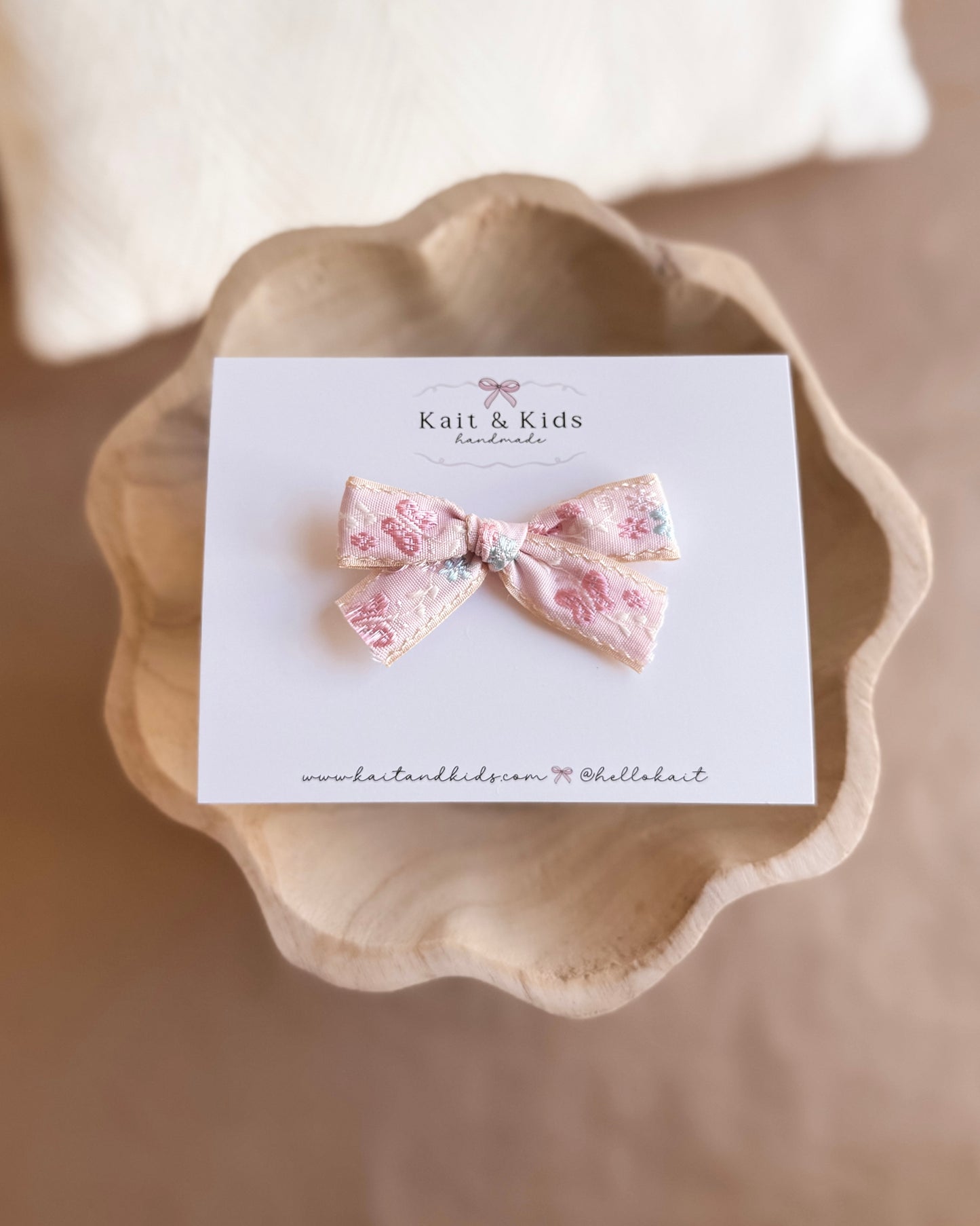 Skinny pink butterfly ✿ headband / clip / piggy set