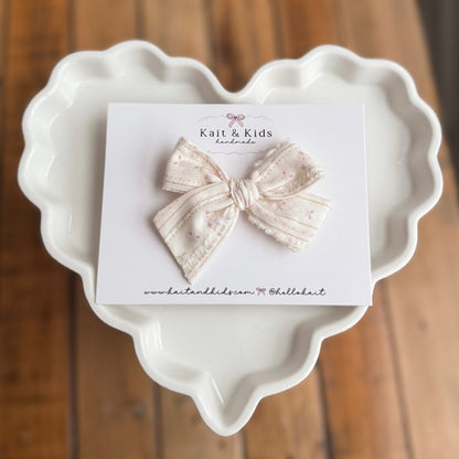 Saddie rose floral mini classic ♡ headband / clip / piggy set