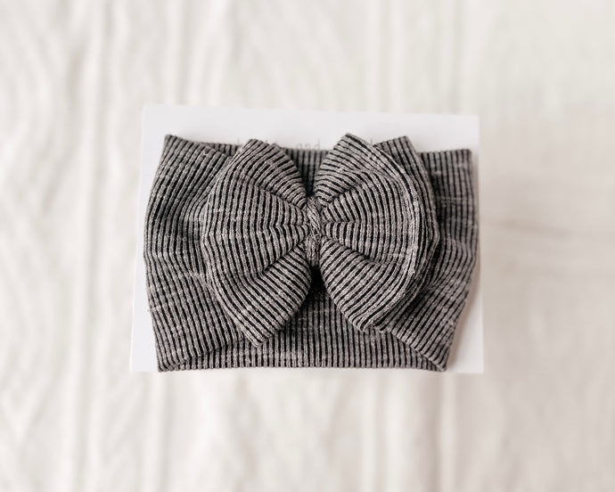 Muted black ribbed *headwrap*