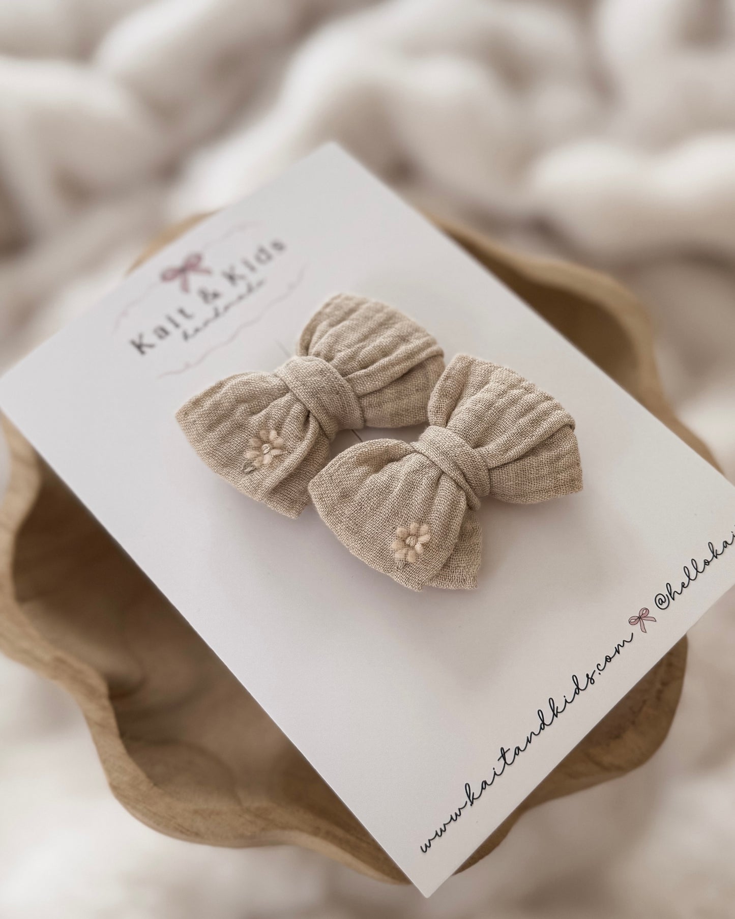 Embroidered flower  ♡ piggy set