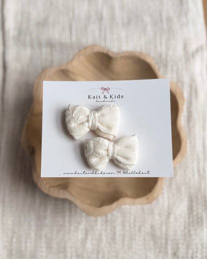 Cream / piggy set