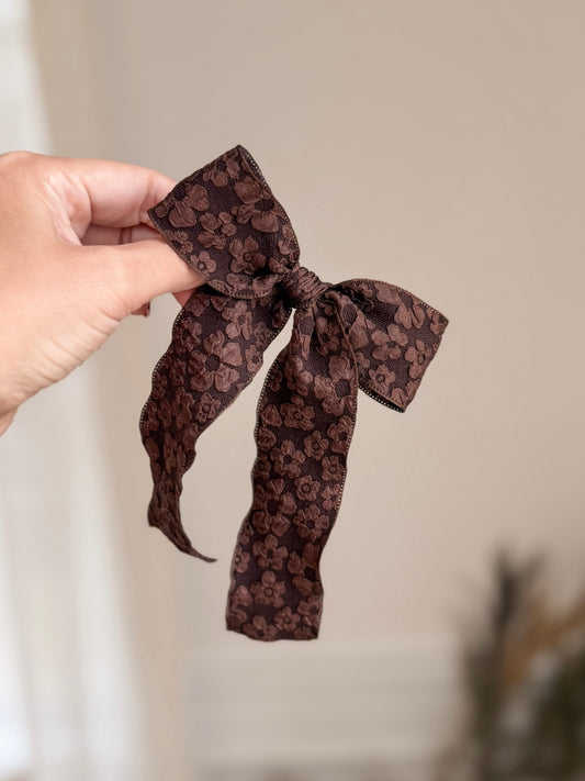Mocha Meadow / long-tail