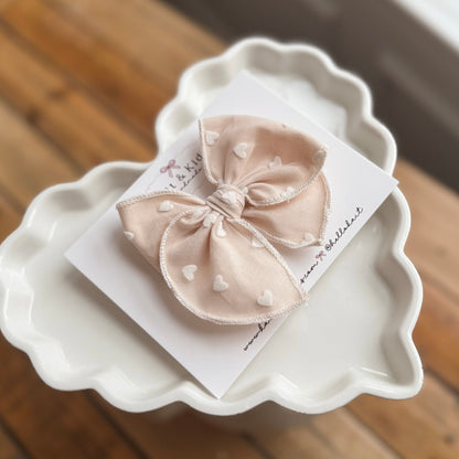 Soft beige ♡ white velvet hearts ♡ fable