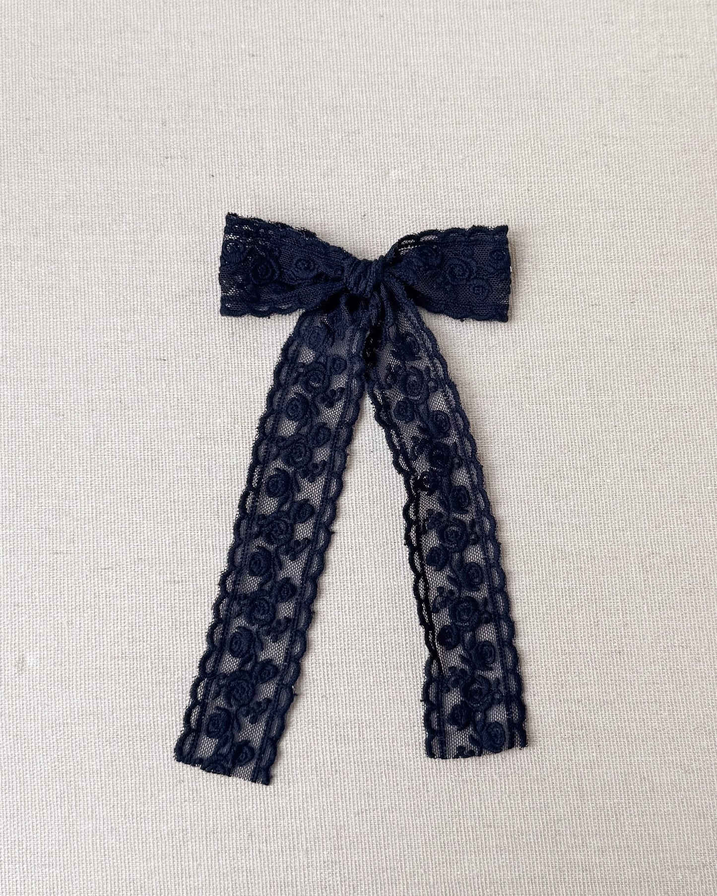 Navy lace ✿ longtail