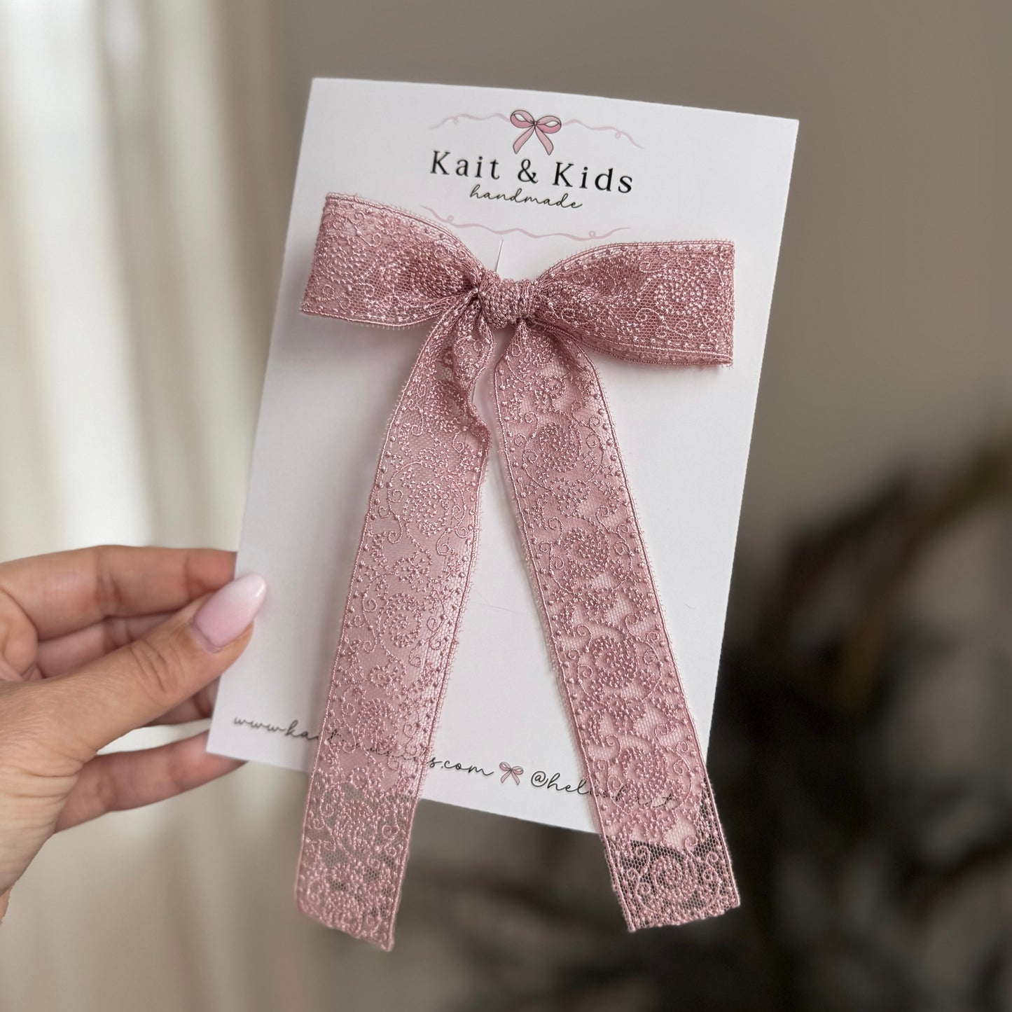 Dusty rose lace ♡ Longtail ♡ clip