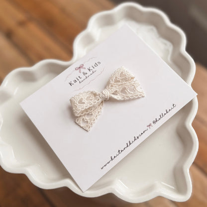Cream heart lace ribbon mini ♡ headband / clip / piggy set