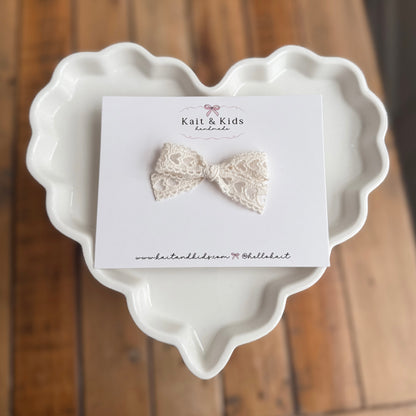 Cream heart lace ribbon mini ♡ headband / clip / piggy set